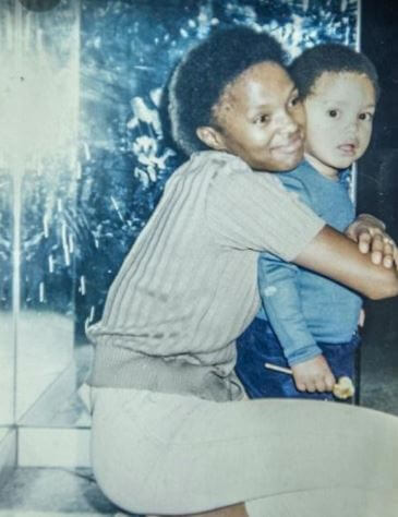 Sfiso Khoza wife Patricia and son Trevor Noah.